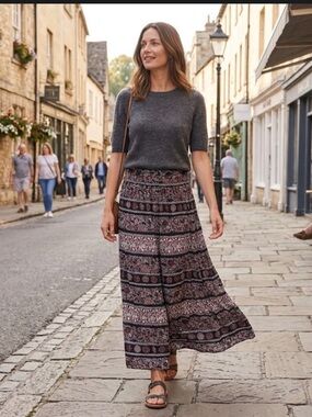 RD Style Maxi Skirt with Side Slit EUC